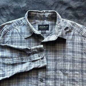 Eddie Bauer Men’s Plaid Long Sleeve Button Front Shirt M Gray